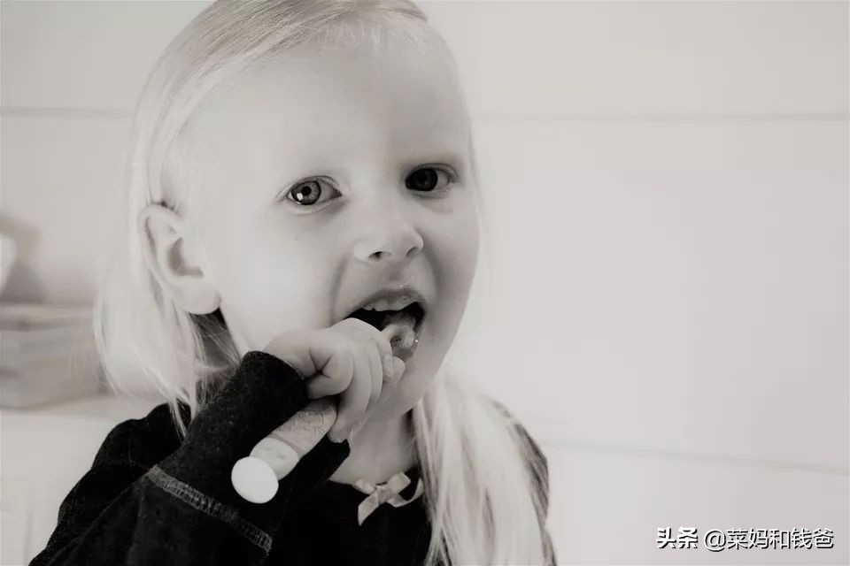 宝宝牙膏0-3岁儿童专用不含氟,不含氟的儿童牙膏有哪些