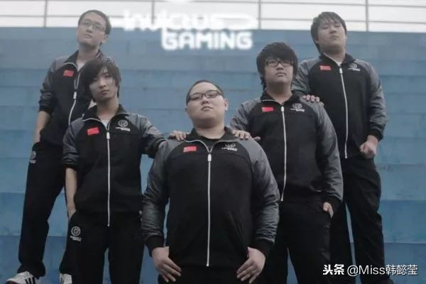 「报个Miss」LPL00*退3**役了，而你的青春是从什么时候落幕的？