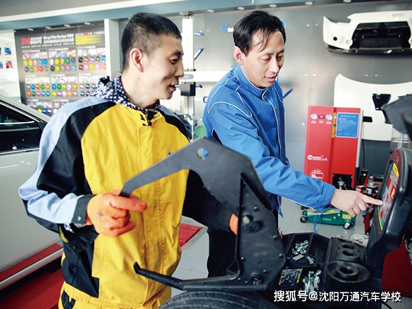 汽车快修快保店怎么开,一个汽车快修店快速上手的方法