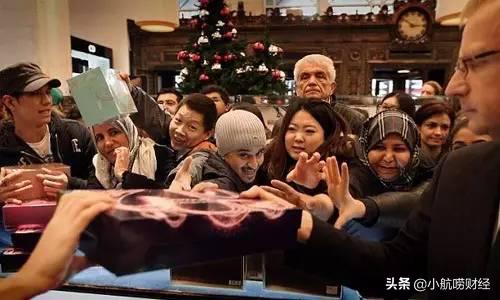 凡勃伦效应,吉芬效应和凡勃伦效应