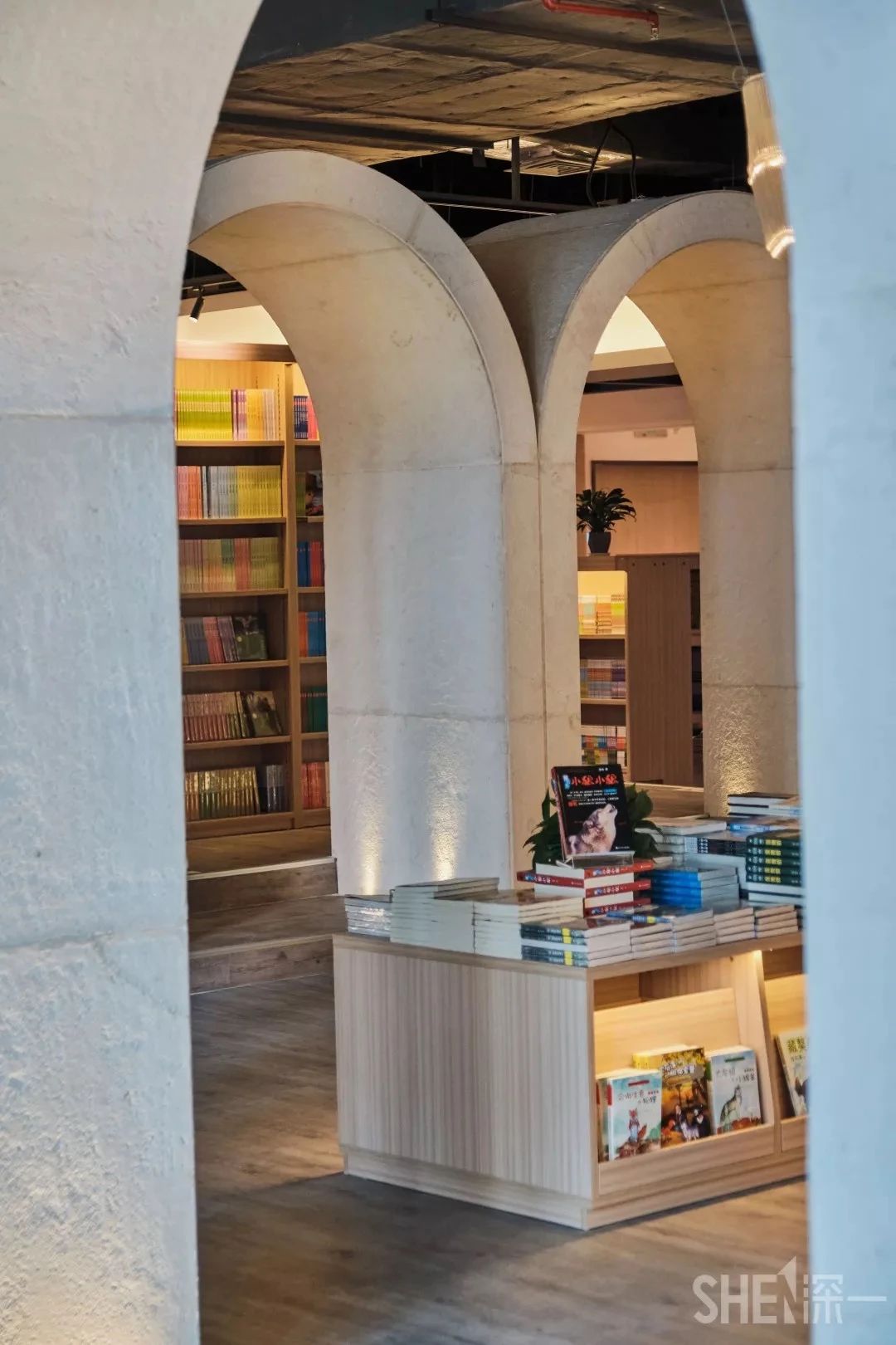 坐一趟4号线，打卡深圳19个热门游玩地！