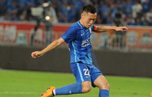 李铁没看错人,他钦点的郑智接班人本轮爆发,未来可成国足新队魂