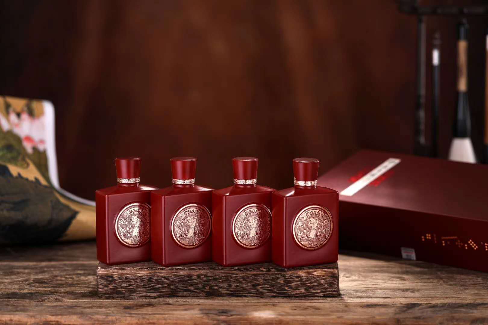 贵州省仁怀市茅台镇天长帝酒厂,天长帝酒53度酱香