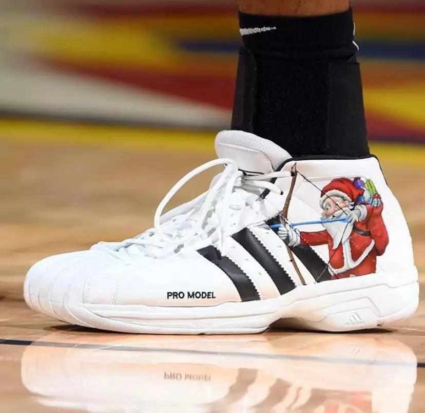 nba球员上脚球鞋科比篇,库里系列首发配色