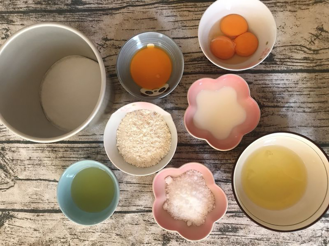 电饭锅做蛋糕的方法原来这么简单,普通电饭锅做蛋糕最简单的方法