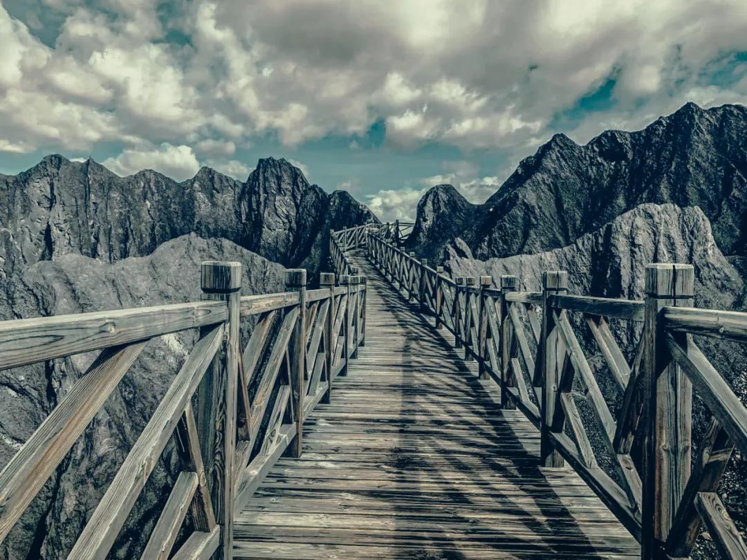 川西若尔盖自驾游地图,若尔盖色达稻城旅游攻略