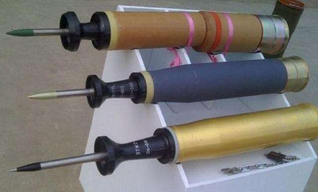 把敌人炸得无路可逃,想把队友炸死怎么办