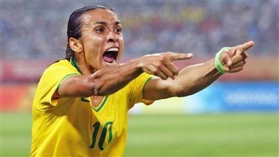 世界足球第一人贝利,贝利是最伟大的球员吗