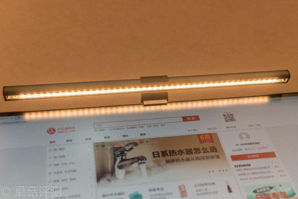 明基screenbar屏幕挂灯效果,明基显示器屏幕挂灯