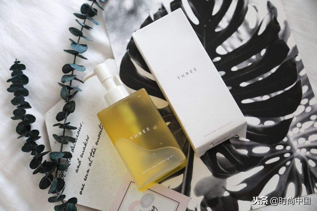 卸妆油卸妆水卸妆膏哪个好用,卸妆油卸妆膏哪个耐用