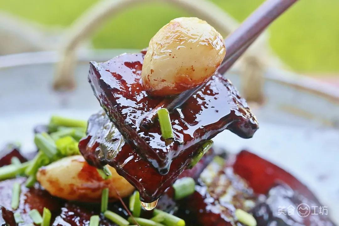 猪身上最香的一块肉！焖一焖，好吃到流泪