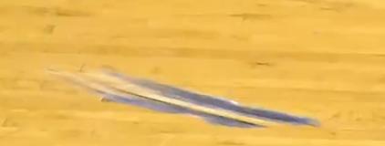 nba球星穿坏的鞋,nba穿坏球鞋