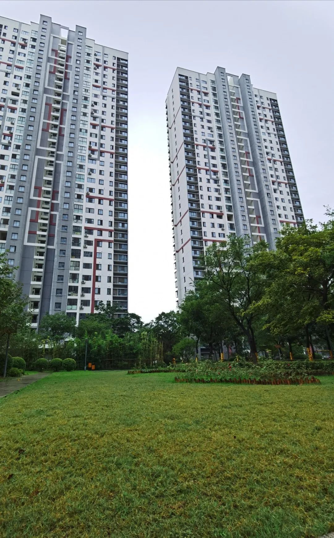 今天,我要好好夸下无锡这个学区房的物业