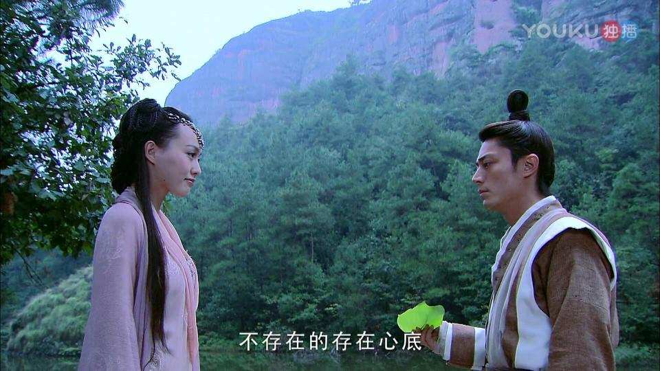 唐嫣跟曾志伟那些年的往事,唐嫣早年与曾志伟