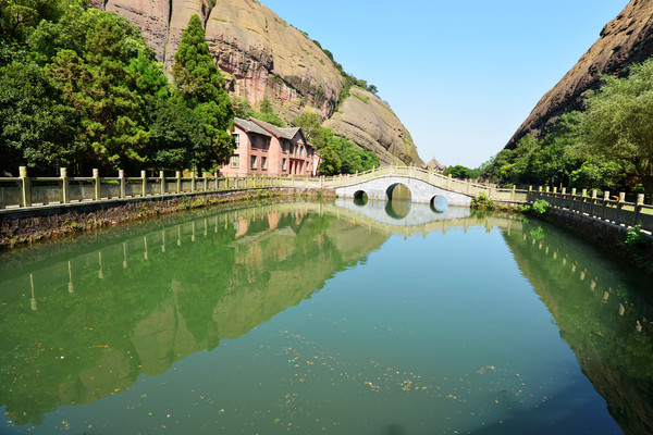 徐霞客龟峰游记全文,徐霞客江西游日记龟峰