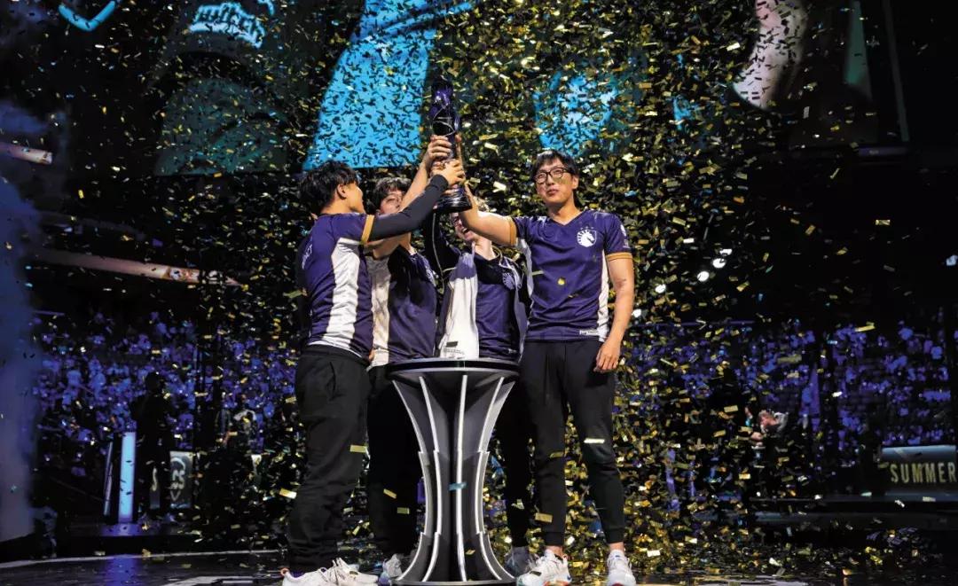 Sky都退役了，你还在说电竞人不务正业？