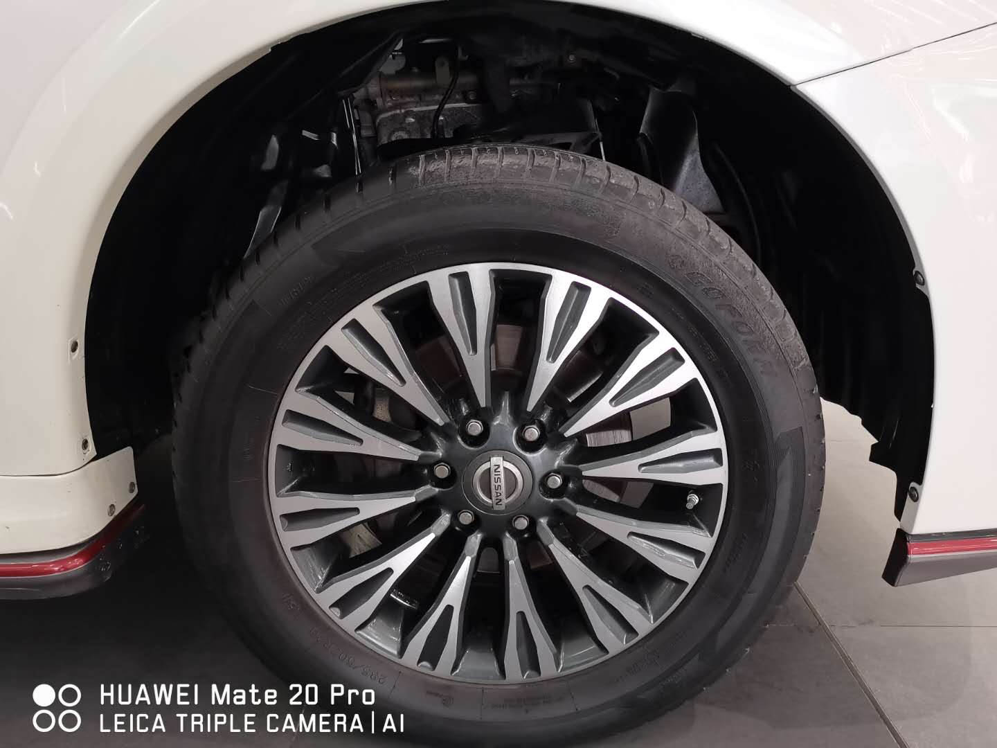 硬派途乐越野车改什么颜色好看,途乐4.0改装机械增压多少钱