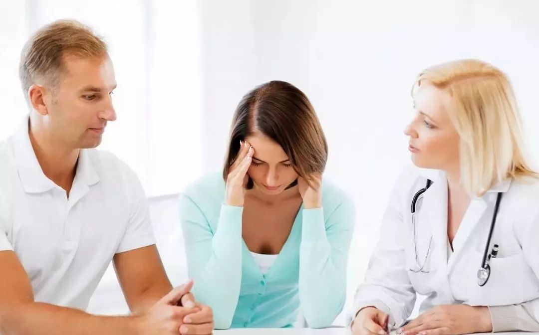 备孕期月经提前一周怎么回事,备孕的那些事