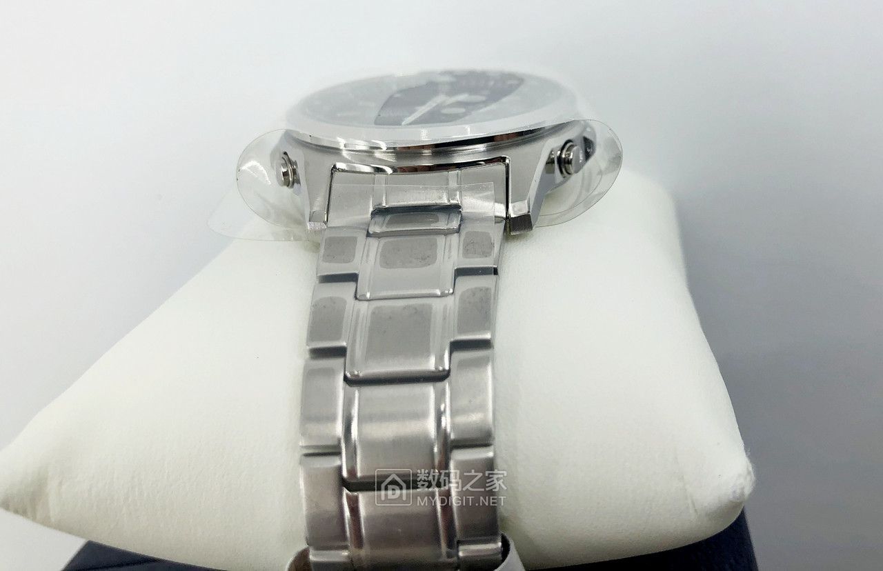 卡西欧ecw-m300手表说明书,卡西欧gst-s310-1a测评