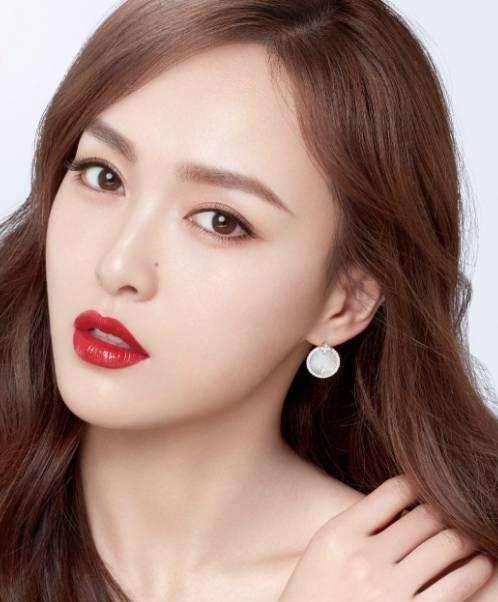 测评多功能负离子直发梳好不好用,智能直发梳好用吗