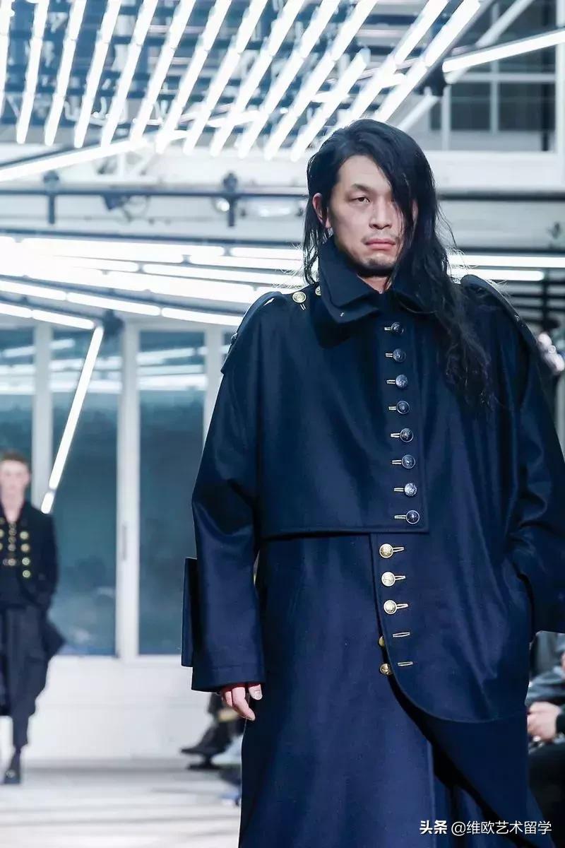 山本耀司2024秋冬男装秀,山本耀司2020巴黎时装周