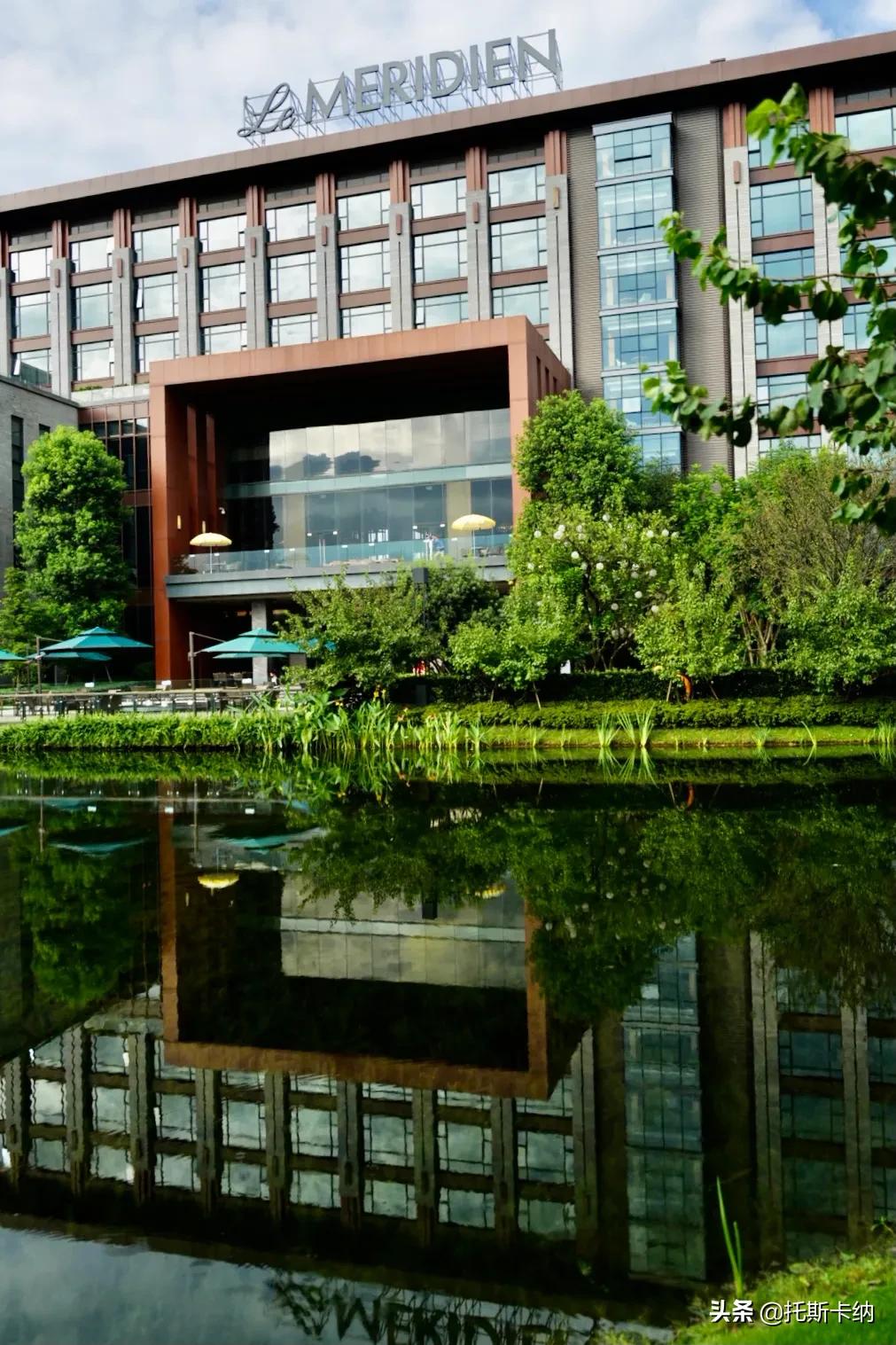 峨眉山恒邦艾美度假酒店多少钱,峨眉山恒邦艾美度假酒店图文直播