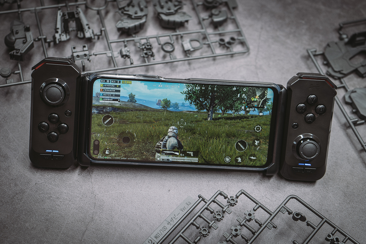 王者荣耀超强压枪,王者荣耀外设神器自动连招测试