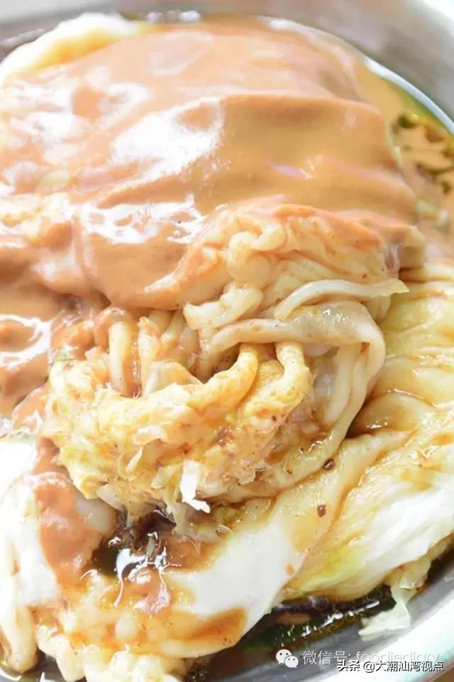 潮州哪里肠粉放花生酱,外地人吃潮州花生酱肠粉