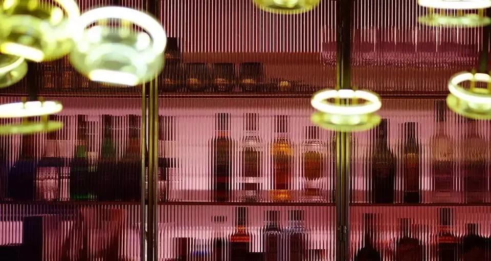 粉色除了“招揽桃花”，它们还是艺术