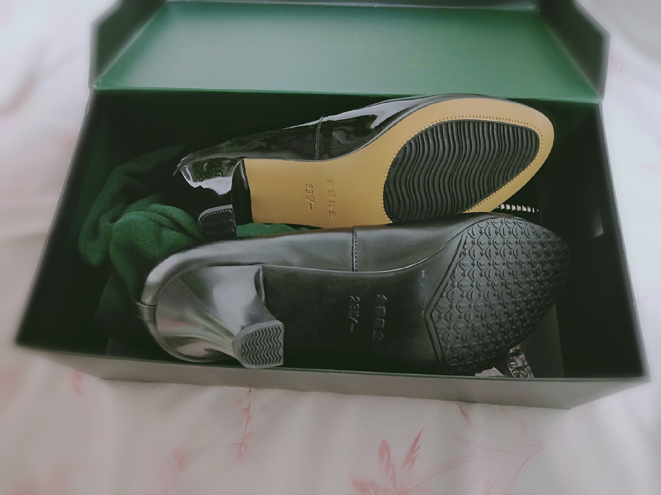 07式军官夏常服和士兵夏常服区别,07式女军官常服毛皮鞋