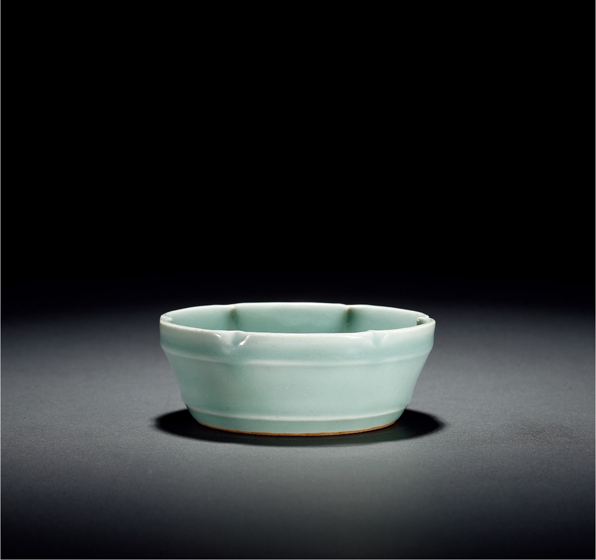 西泠拍卖刘海粟专场 (西泠刘海粟油画拍卖)