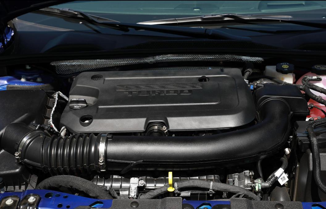 年轻人的b级车别克君威gs新款上市,别克君威gs2012款2.0t多少钱