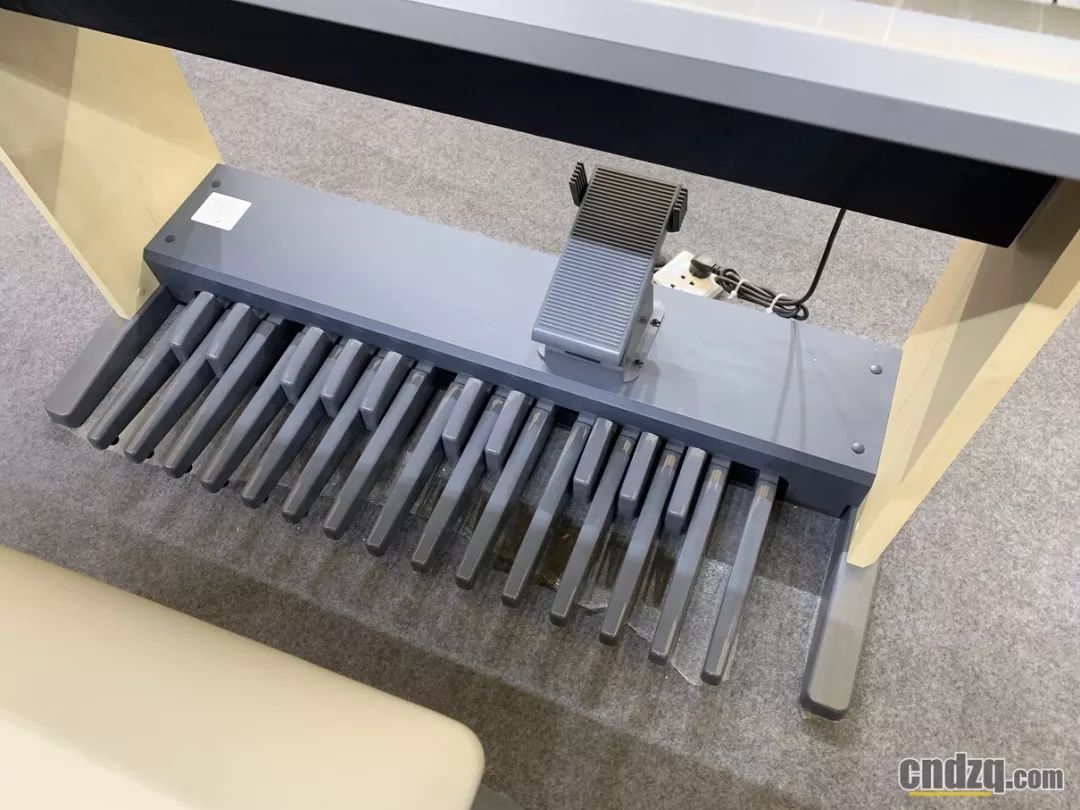 吟飞rs760怎么升级,上海乐展参展