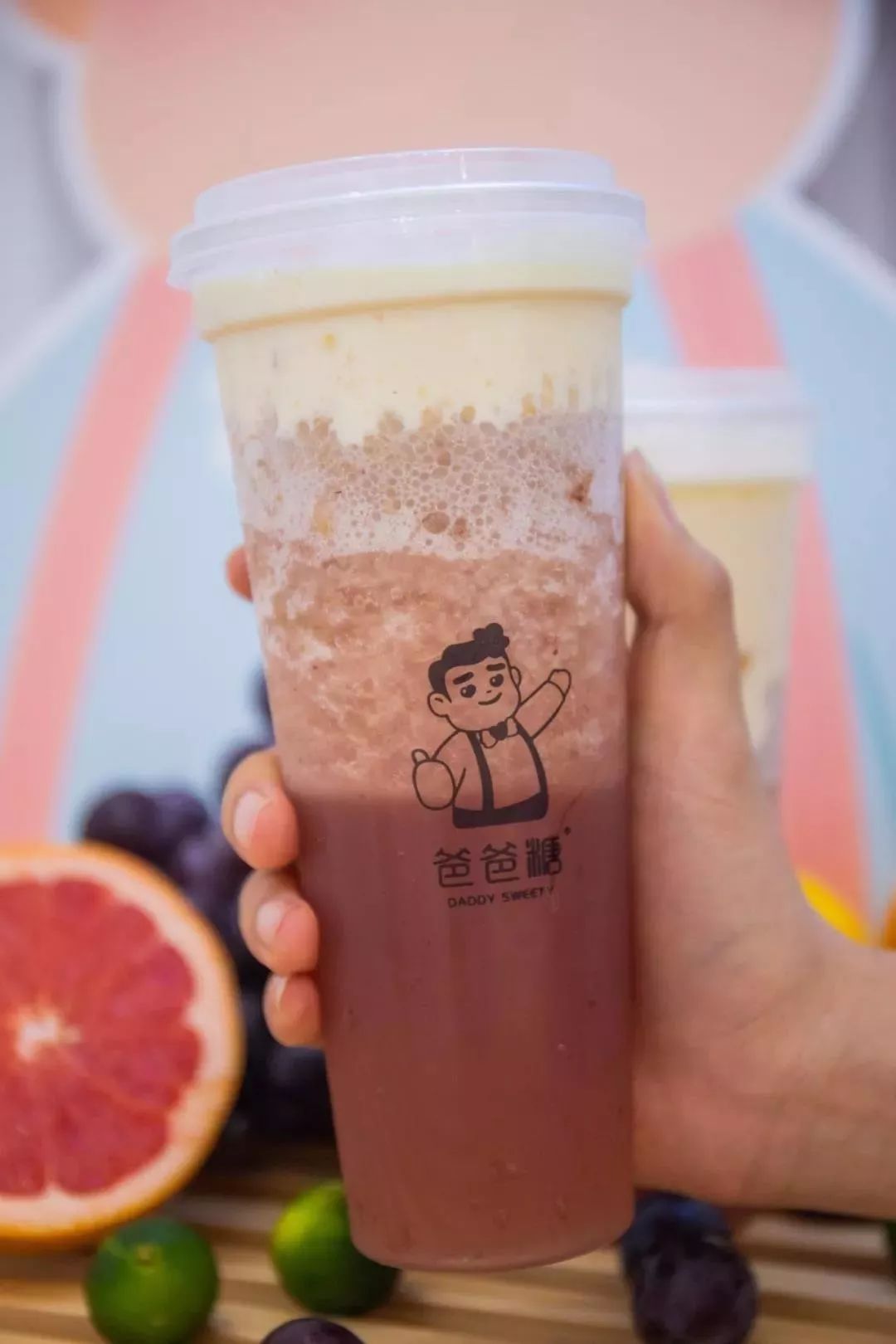 挨打4小时才能吃到的*力暴**吐司店空降太原！开业免费吃