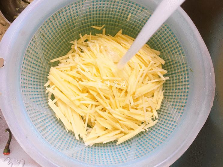 醋溜土豆丝醋怎么放,醋溜土豆丝和醋溜土豆丝