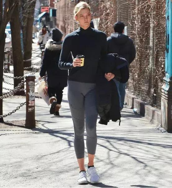 小白鞋注意事项,男人穿小白鞋的三大忌