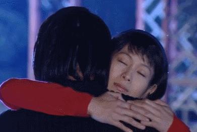 消失15年的万人迷又上热搜,这才是隐藏最深的女性教科书