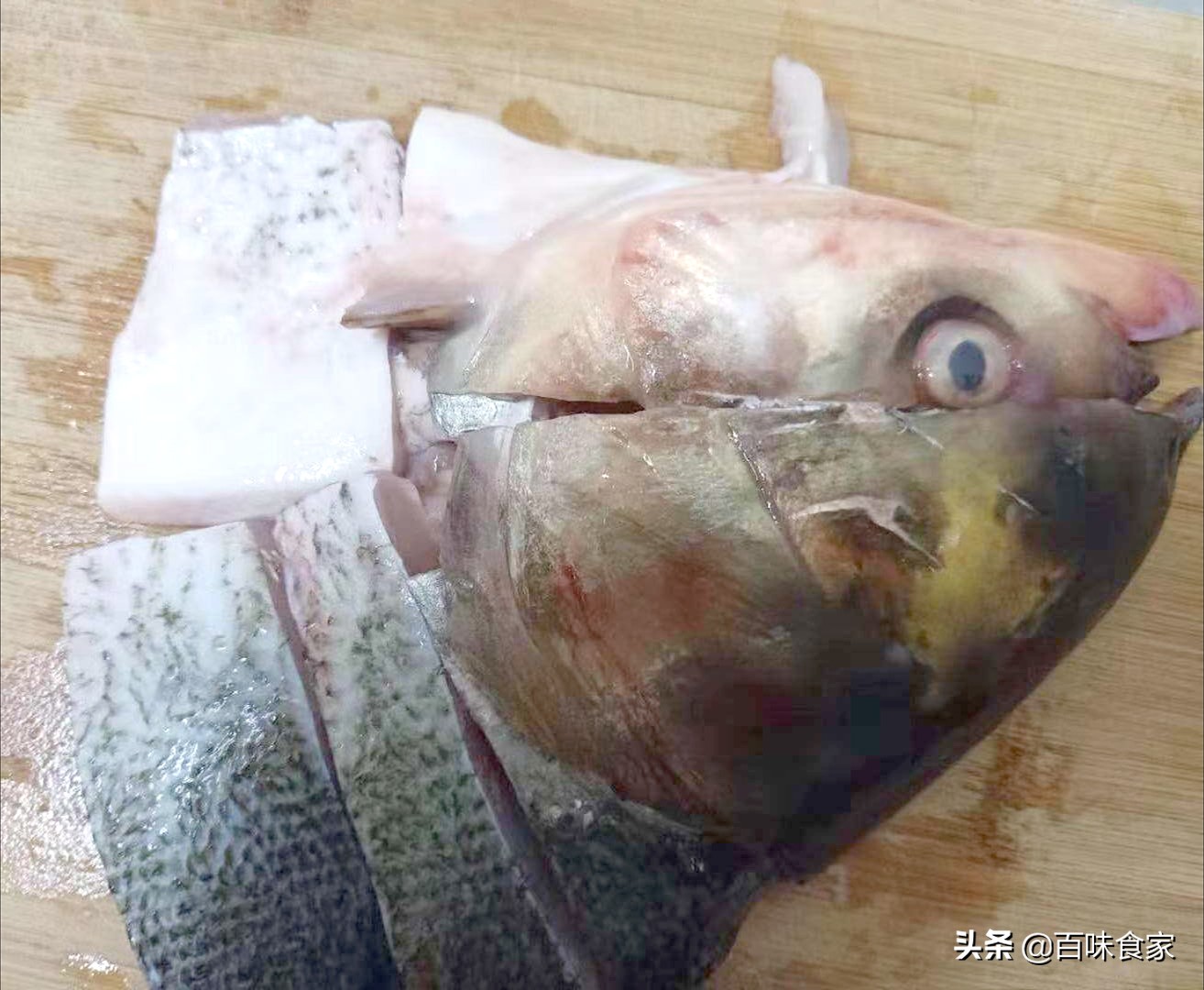 鱼豆腐汤豆腐入口即化,清炖鱼豆腐最好吃最简单的方法