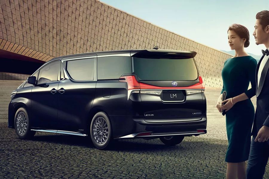 或成最新“加价王”，雷克萨斯LM将于1月10日预售！2月上市