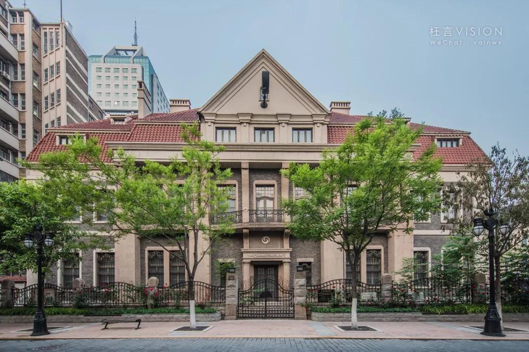 天津对称建筑物,天津各区分布图最新