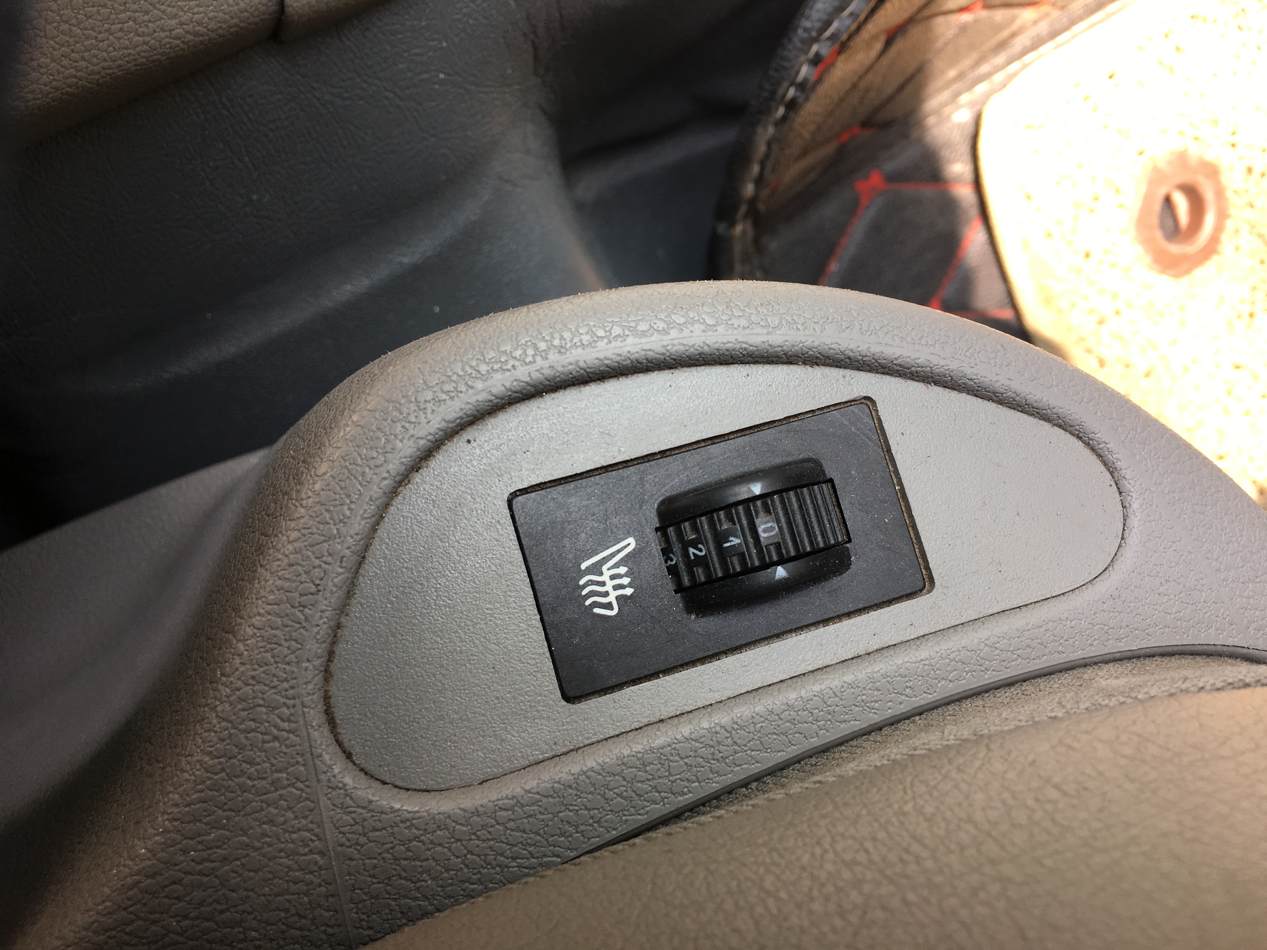 法系车老款标致308,标致308sw算b级车