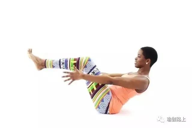 核心肌群训练10个经典动作,初学者必须掌握的10个瑜伽体式