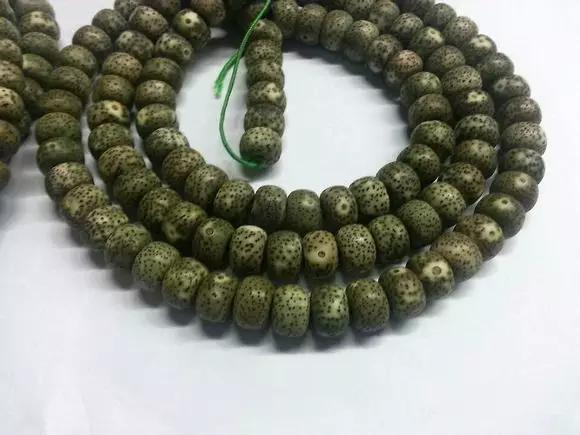 星月掉一块皮还能盘吗,星月阴皮是什么样的