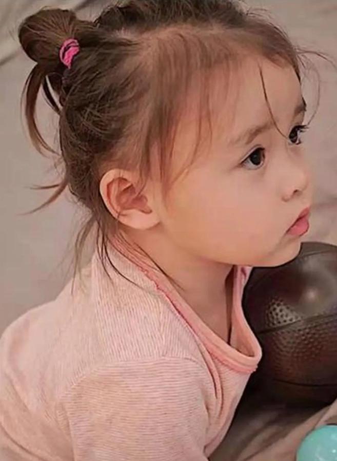 还记得3年前“买精生子”的女CEO吗？3年后又去国外“拼二胎”了