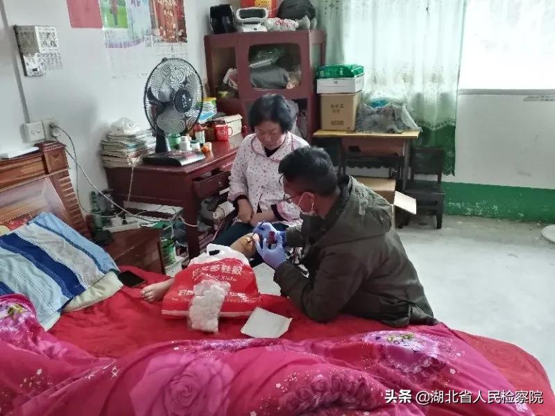 战“疫”队的老屋村“闯关记”