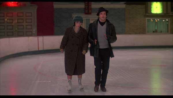 元旦档票房超15亿元破影史纪录,这部小成本电影为何成票房黑马