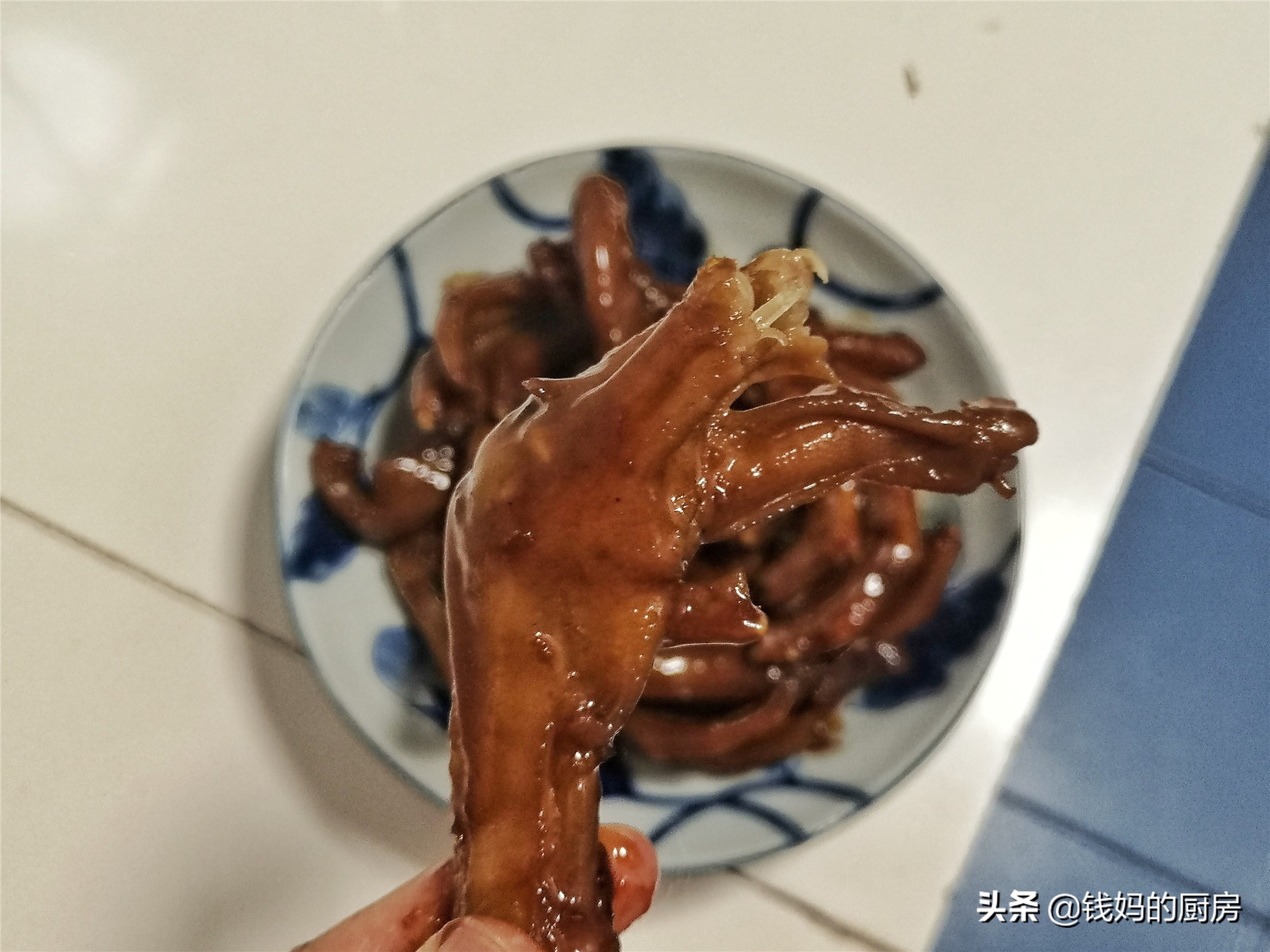 这是老妈最爱的美容菜，胶质多多、好吃解馋，1次吃1盘也不嫌多