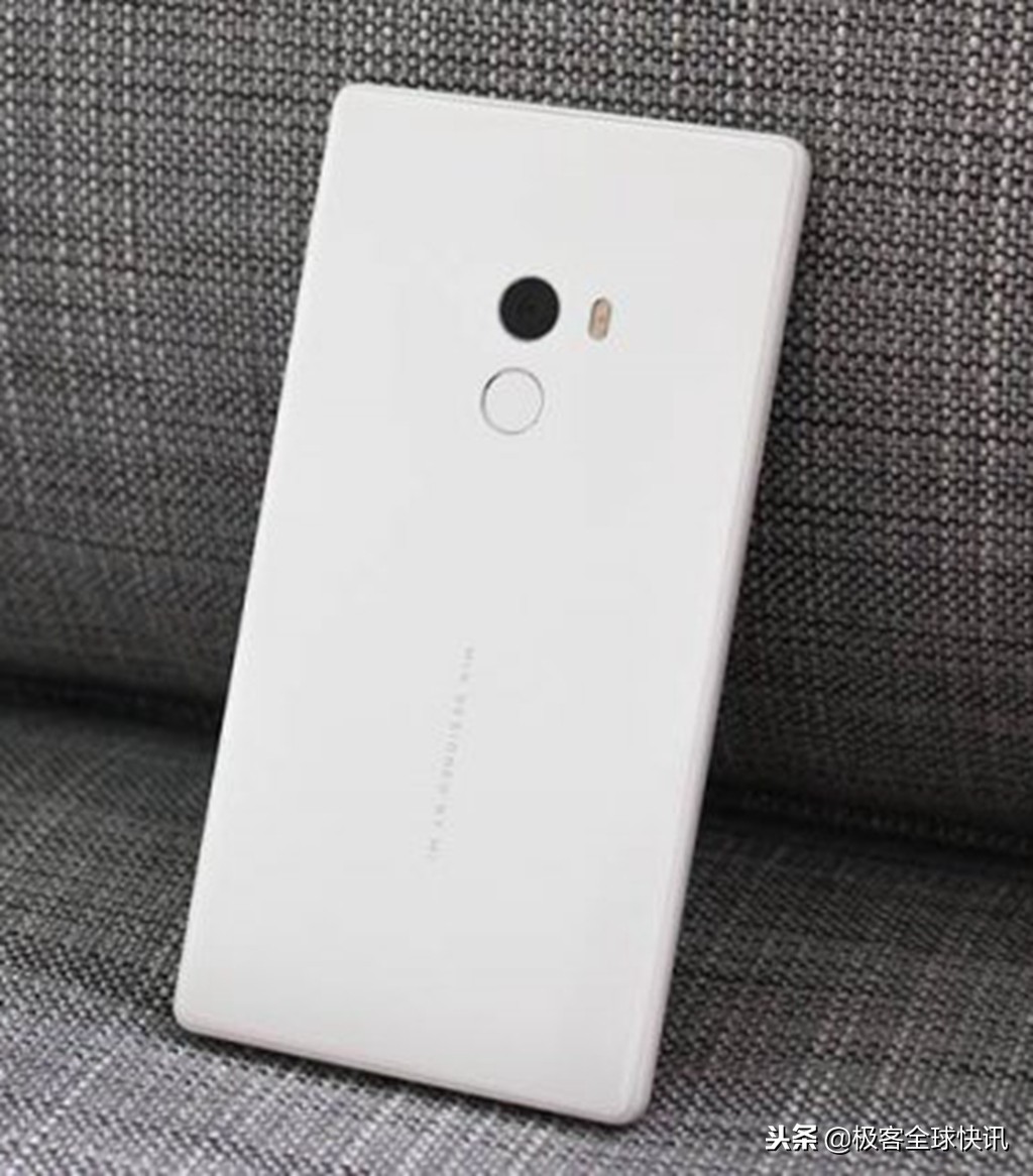 各种手机材质都有哪些优缺点,手机机身材质最好是什么材质