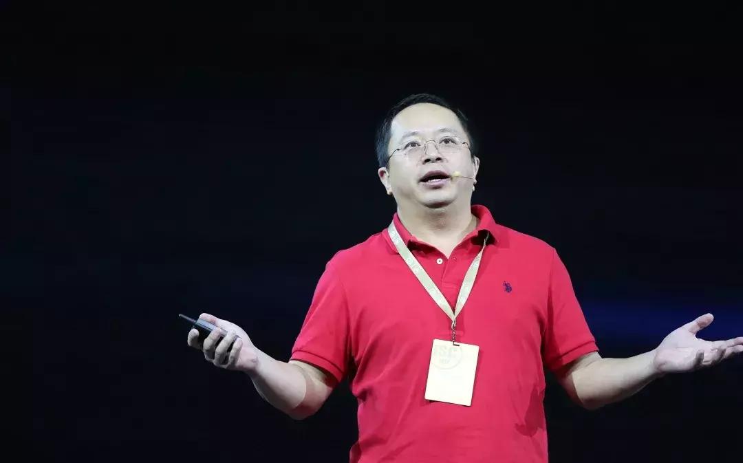 电视霸道总裁和现实中不一样,电视剧里的霸道总裁存在吗