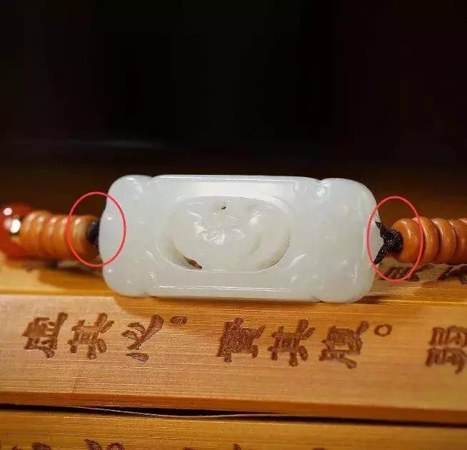 戴起来最舒服的腕饰是它！不是手镯，更不是手串，猜到了吗？